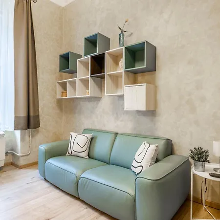 Daire Deluxe N' Cozy Center 2bedrm *