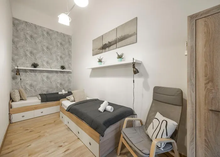 Daire Deluxe N' Cozy Center 2bedrm Budapeşte