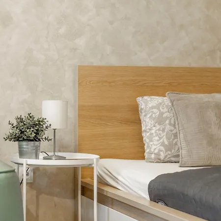 Lejlighed Deluxe N' Cozy Center 2bedrm Budapest